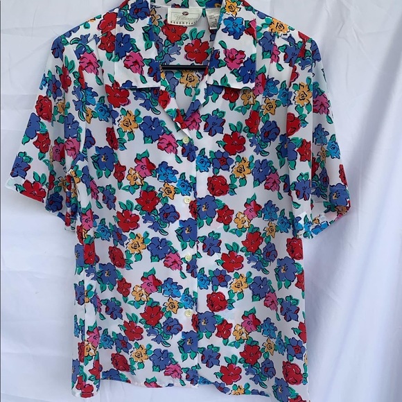 Vintage Worthington Essentials Button Up - Picture 2 of 3